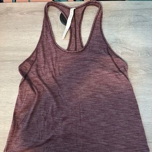 Lululemon size 6 tank top burgundy